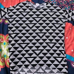 Black and White Triangle Patterned Shirt